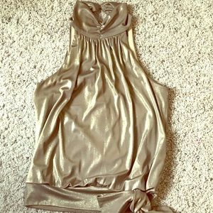 Metallic gold top